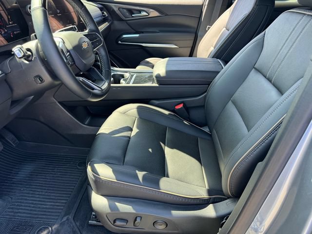 2025 Chevrolet Traverse High Country - Photo 11