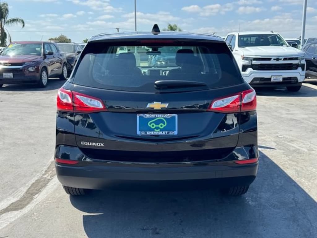 Used 2021 Chevrolet Equinox LS SUV