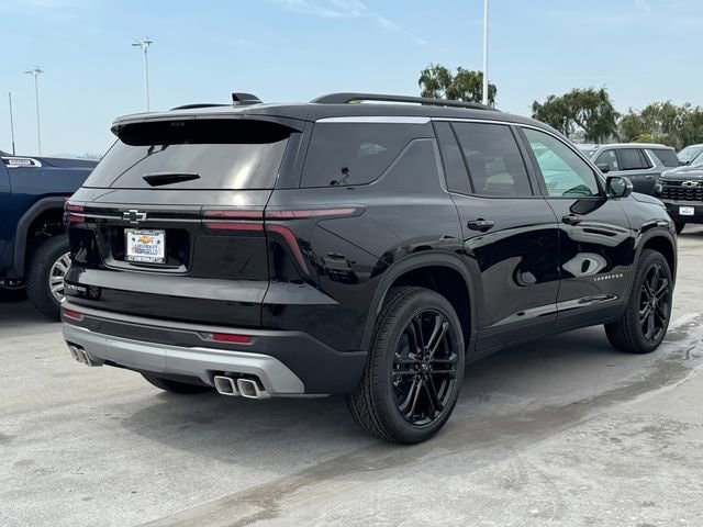 2026 Chevrolet Traverse LT photo 4