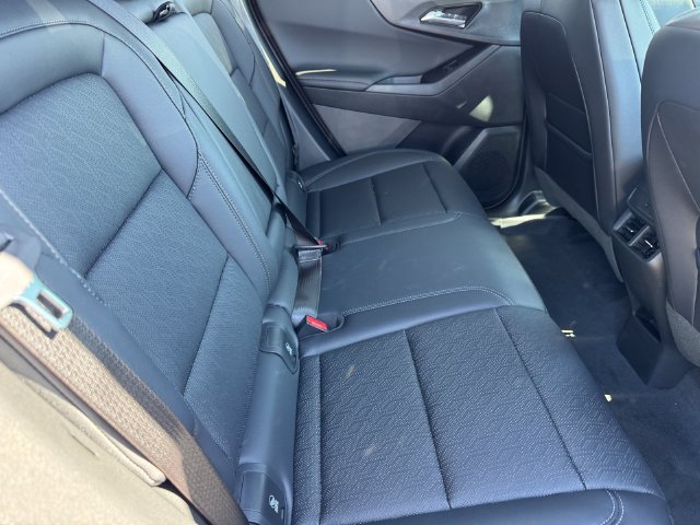 2027 Chevrolet Equinox LT - Photo 7