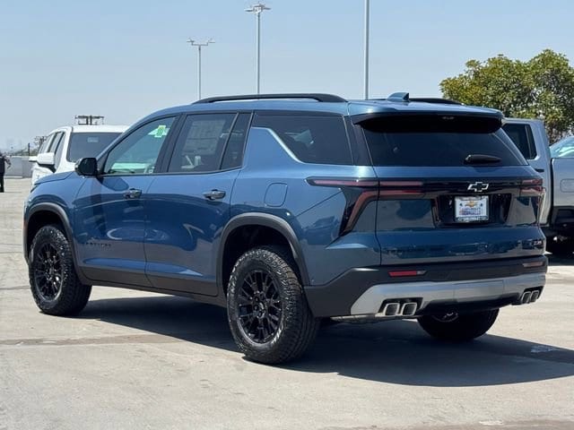 2026 Chevrolet Traverse Z71 photo 2