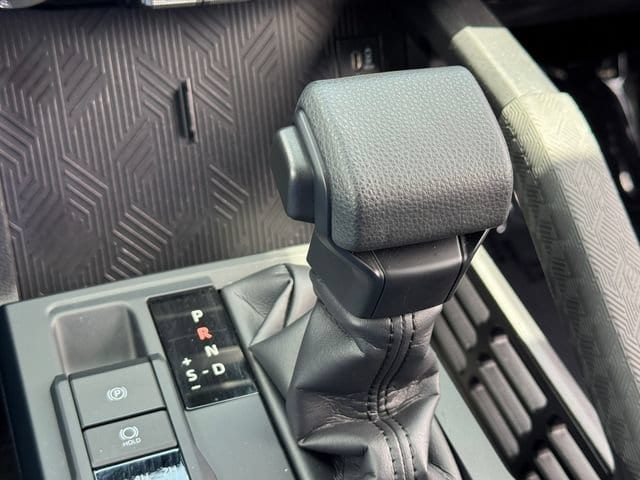 2026 Toyota Tacoma SR5 - Photo 18