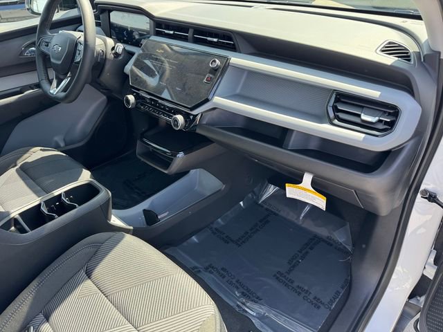 2027 Chevrolet Bolt LT photo 6