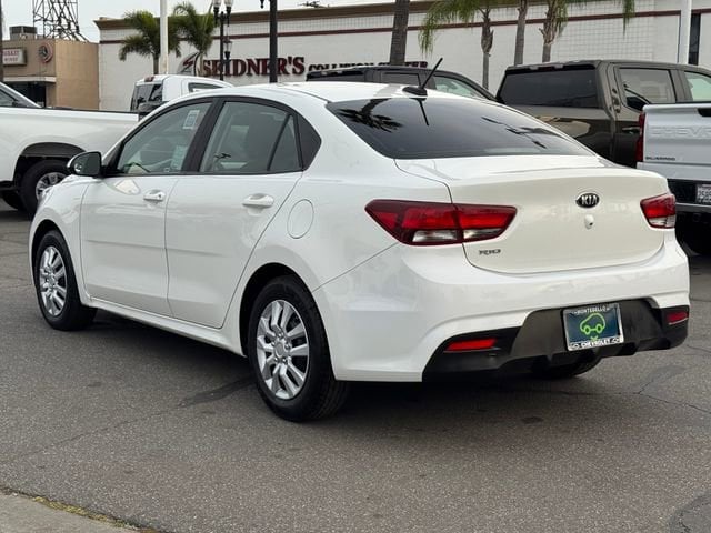 2019 Kia Rio LX photo 2