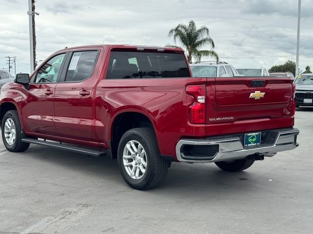 2023 Chevrolet Silverado 1500 LT photo 3