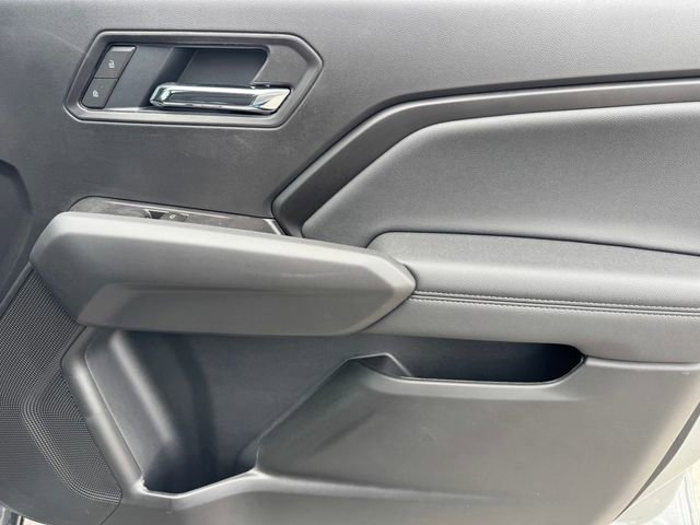 2026 Chevrolet Colorado LT photo 3