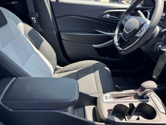 2026 Chevrolet Trax 1RS photo 6