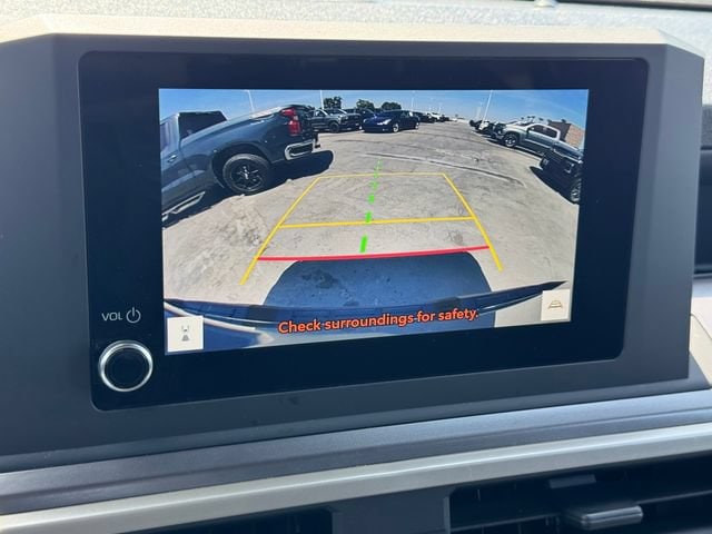 2026 Toyota Tacoma SR5 - Photo 16