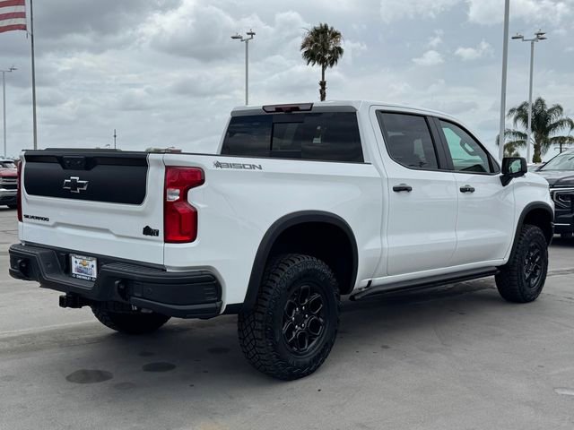 2026 Chevrolet Silverado 1500 ZR2 photo 4
