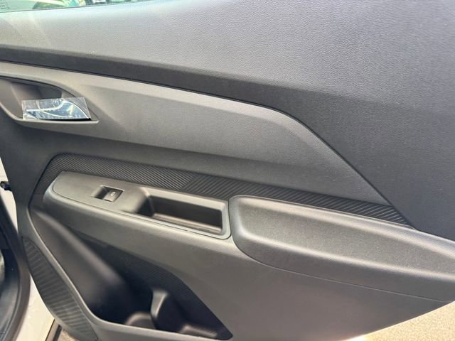 2027 Chevrolet Bolt LT - Photo 10