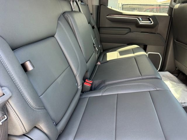 2026 Chevrolet Silverado 1500 LTZ photo 3