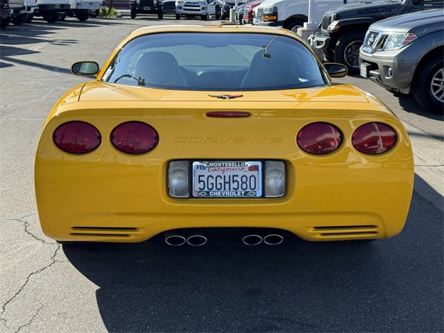 2004 Chevrolet Corvette photo 3