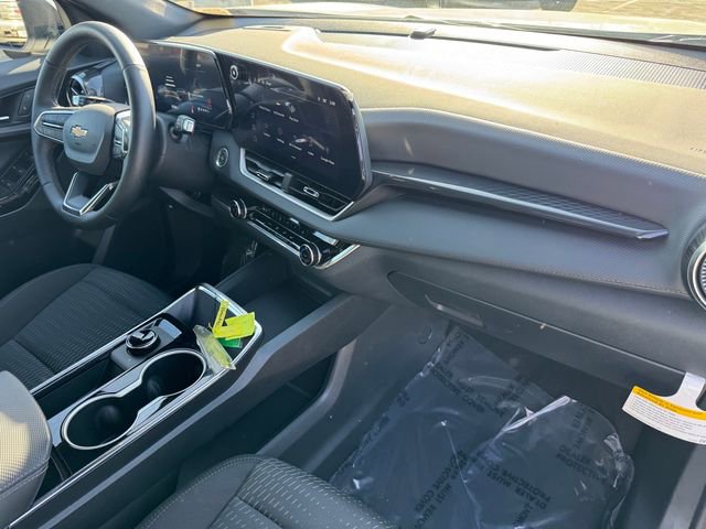 2026 Chevrolet Equinox LT photo 4