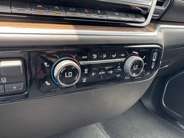 2022 Chevrolet Silverado 1500 LT - Photo 27