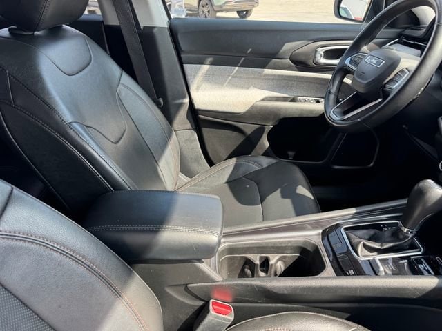 2022 Jeep Compass Latitude Lux 4x4 photo 6