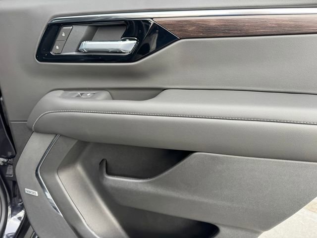 2026 Chevrolet Tahoe LT photo 3