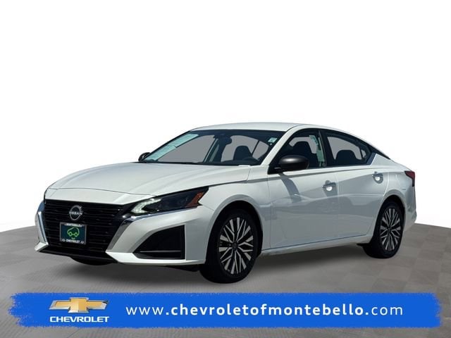 2024 Nissan Altima SV