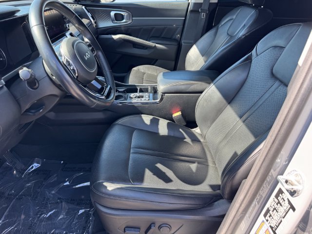 2022 Kia Sorento SX - Photo 14
