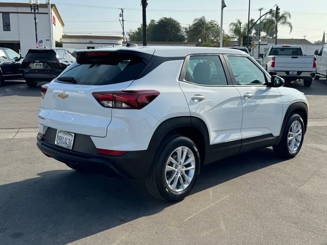 2025 Chevrolet Trailblazer LS photo 6