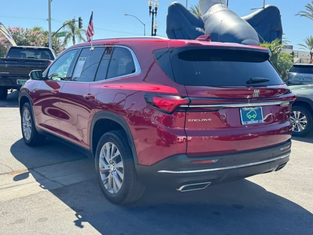 Used 2026 Buick Enclave Preferred SUV