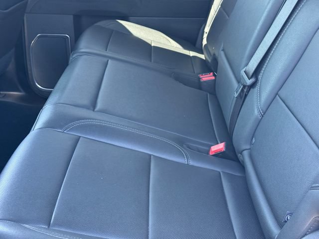 2025 GMC Sierra 1500 SLT - Photo 10