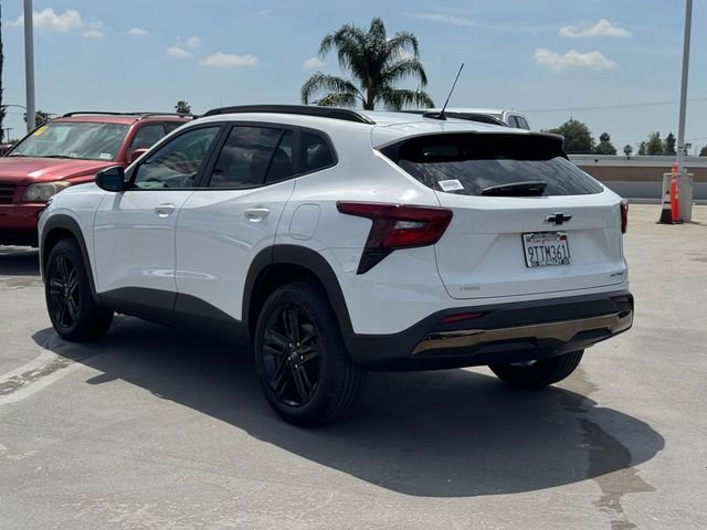 2025 Chevrolet Trax Activ photo 3