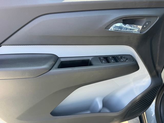 2027 Chevrolet Bolt RS - Photo 14