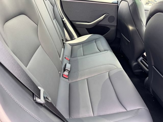 2025 Tesla Model 3 Long Range - Photo 8