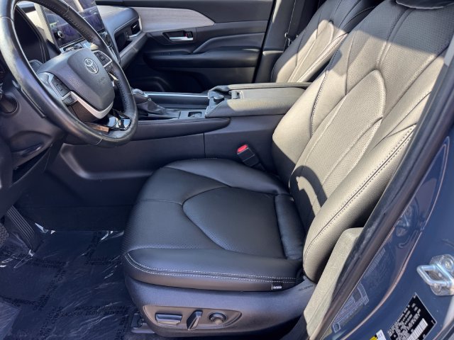 2024 Toyota Grand Highlander Platinum - Photo 13