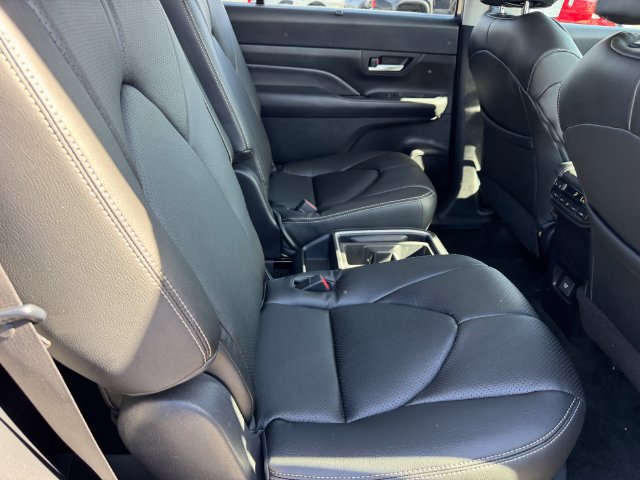 2024 Toyota Grand Highlander Platinum - Photo 7