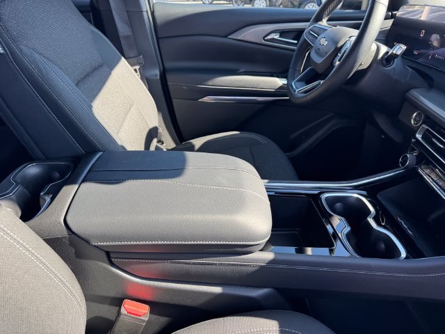 2026 Chevrolet Traverse LT - Photo 6