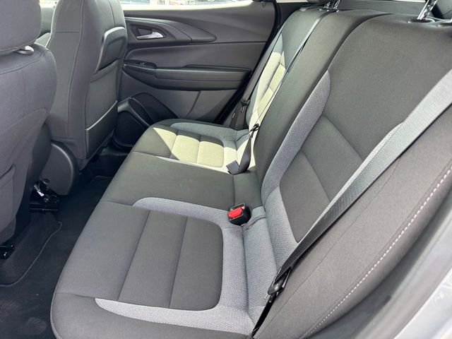 2025 Chevrolet Trailblazer LS - Photo 10