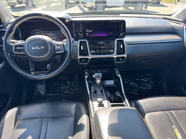 2022 Kia Sorento SX - Photo 12