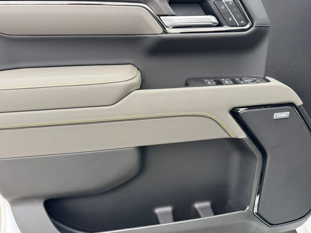 2026 Chevrolet Silverado 1500 ZR2 - Photo 15