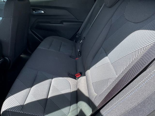 2027 Chevrolet Bolt LT - Photo 11