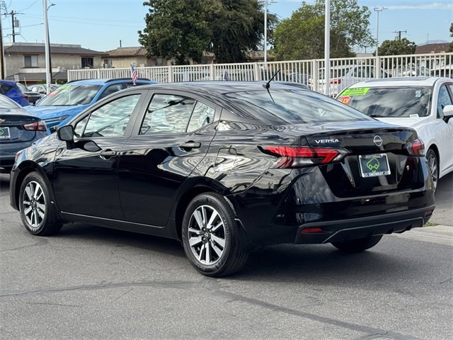 2024 Nissan Versa 1.6 S photo 3