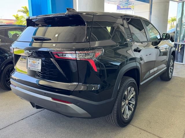 2026 Chevrolet Equinox LT photo 4