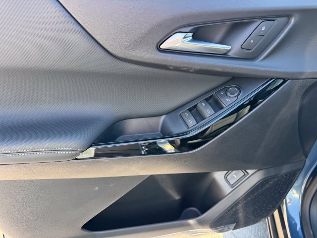 2027 Chevrolet Equinox LT - Photo 15