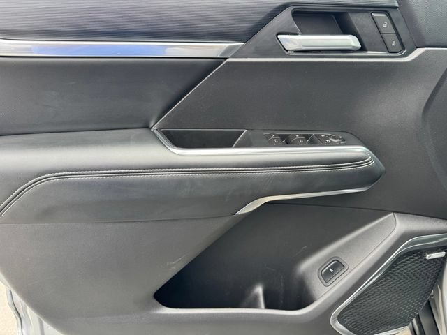 2025 GMC Acadia Elevation - Photo 17