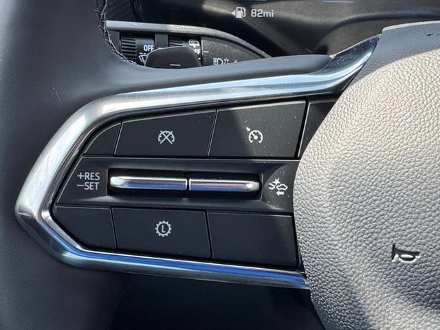 2027 Chevrolet Equinox LT - Photo 18