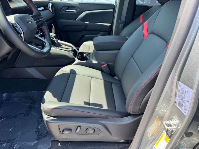 2026 Chevrolet Colorado Z71 - Photo 13
