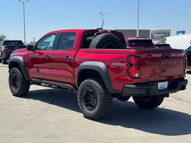 2026 Chevrolet Colorado ZR2 photo 2