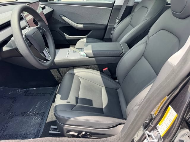 2025 Tesla Model 3 Long Range - Photo 14