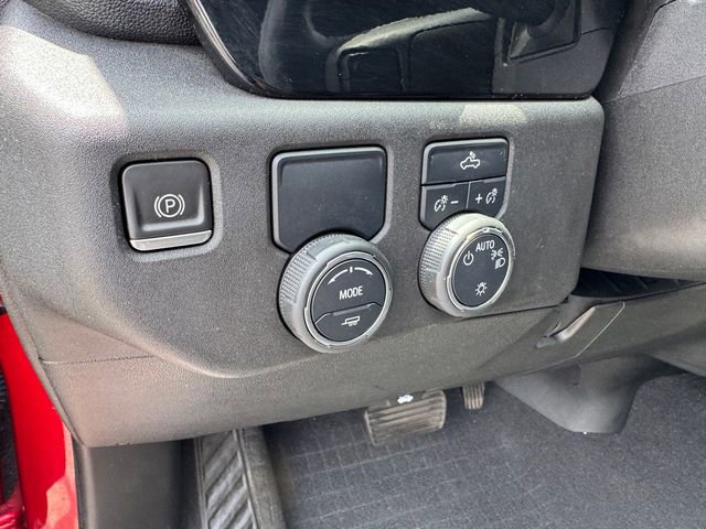 2022 Chevrolet Silverado 1500 LT - Photo 19