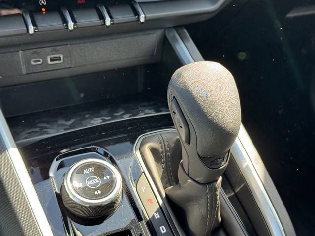 2026 Chevrolet Colorado Trail Boss - Photo 18