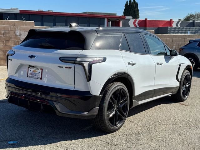 2026 Chevrolet Blazer EV SS photo 4