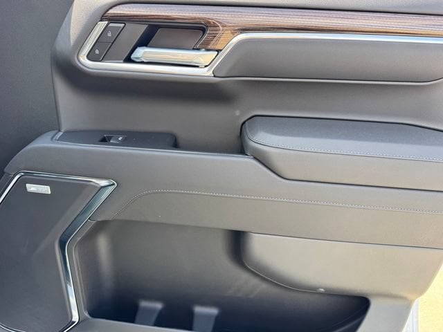 2026 Chevrolet Silverado 1500 LT Trail Boss - Photo 8