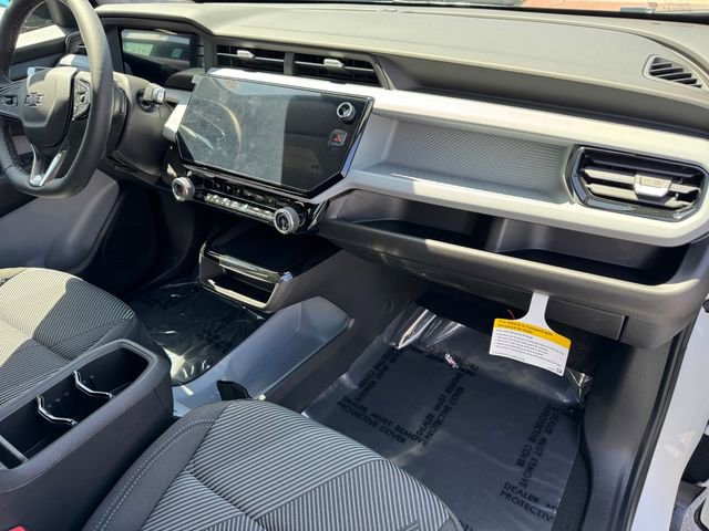 2027 Chevrolet Bolt LT photo 6