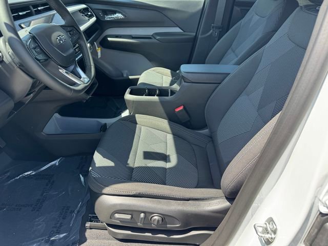 2027 Chevrolet Bolt LT - Photo 13