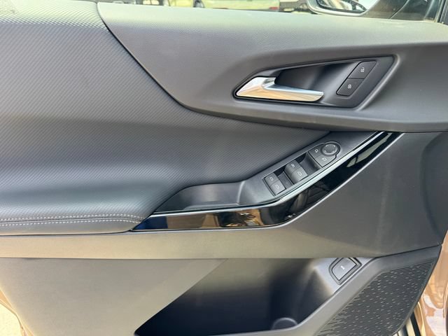 2027 Chevrolet Equinox LT - Photo 14